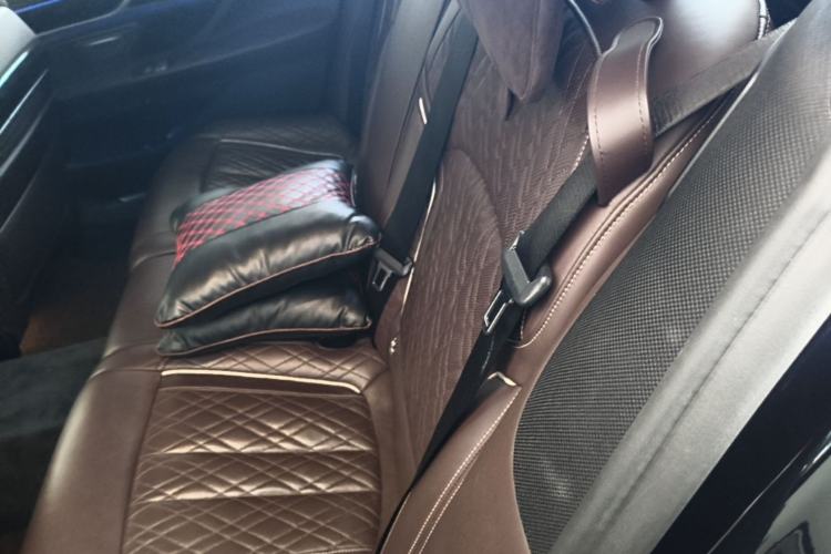 Used BMW 7 Series 2019 740Li Leading Model M Sport Package Interior 4