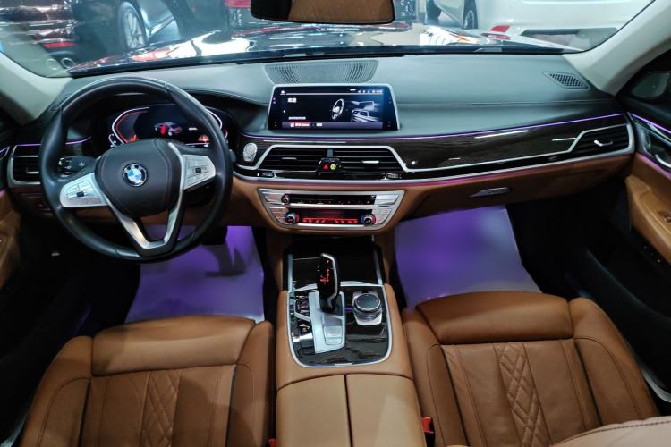 Used BMW 7 Series 2019 Updated 730Li Luxury Package Interior 5