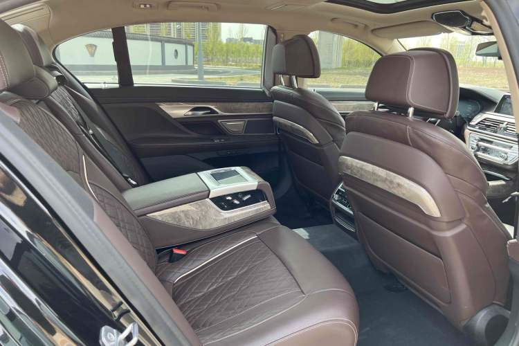 Used BMW 7 Series 2019 Restyled 740Li Leading Luxury Package Interior 5