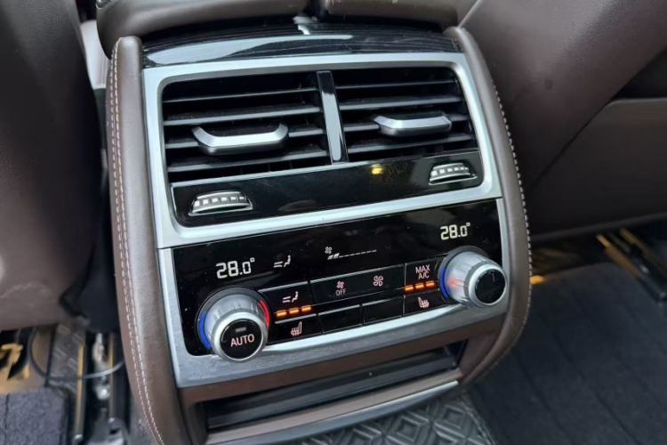 Used BMW 7 Series 2019 Restyled 740Li Leading Edition M Sport Package Interior 5