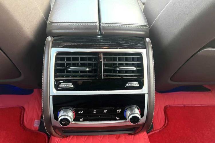 Used BMW 7 Series 2019 Restyled 730Li M Sport Package Interior 5