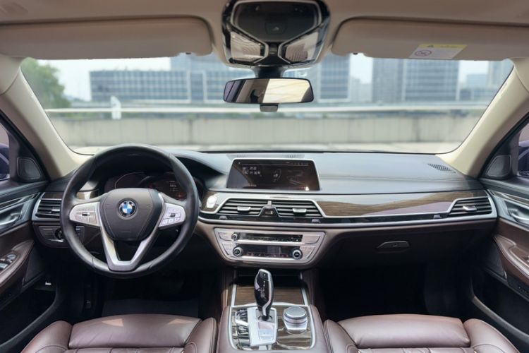 Used BMW 7 Series 2019 Updated 730Li Luxury Package Interior 5