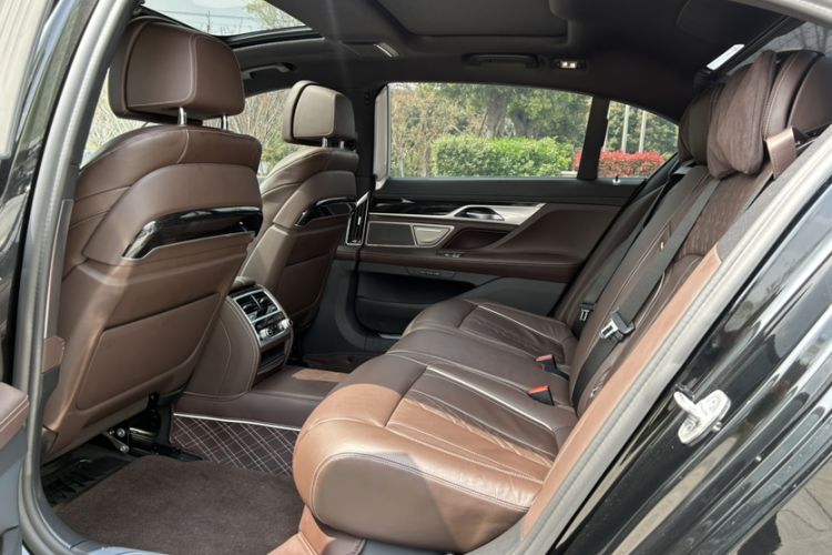 Used BMW 7 Series 2019 Restyled 730Li M Sport Package Interior 6