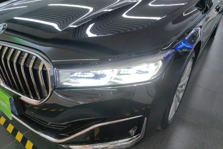 Used BMW 7 Series 2019 Updated 730Li Luxury Package Left Front Headlight