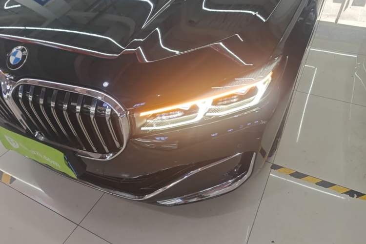 Used BMW 7 Series 2019 Updated 730Li Luxury Package Left Front Headlight