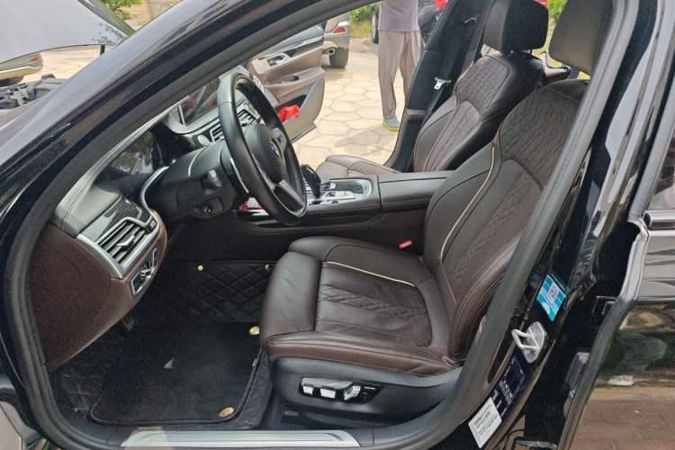 Used BMW 7 Series 2019 Restyled 730Li M Sport Package Left Front Seat