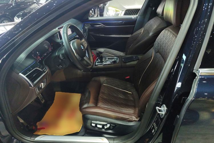 Used BMW 7 Series 2019 Restyled 740Li Leading Edition M Sport Package Left Front Seat