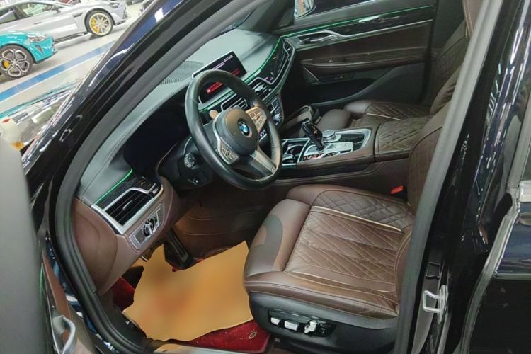 Used BMW 7 Series 2019 Restyled 740Li Leading Edition M Sport Package Left Front Seat