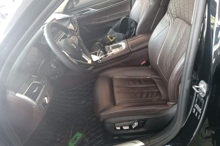 Used BMW 7 Series 2019 730Li Luxury Package Left Front Seat