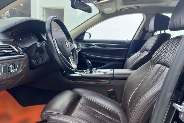 Used BMW 7 Series 2019 730Li Luxury Package Left Front Seat