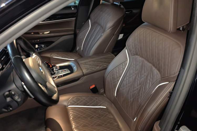 Used BMW 7 Series 2019 Updated 740Li Luxury Version M Sport Package Left Front Seat