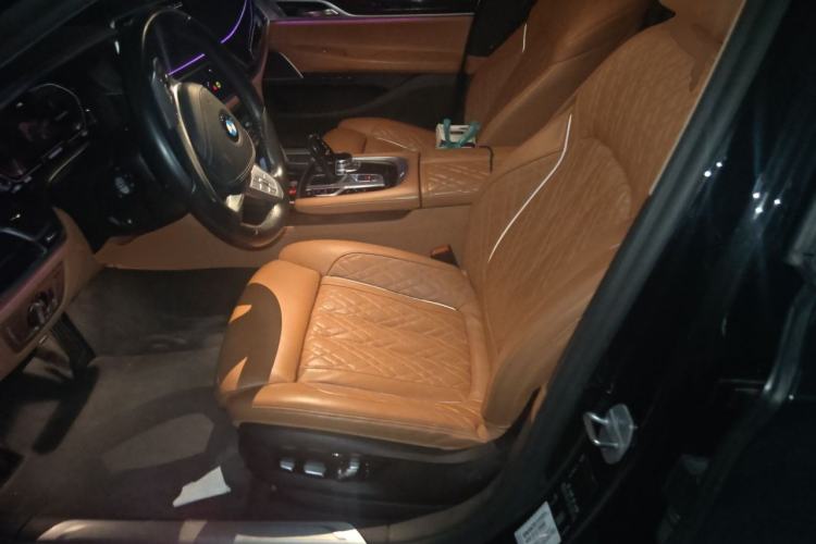 Used BMW 7 Series 2019 740Li Luxury Edition with Premium Package Left Front Seat