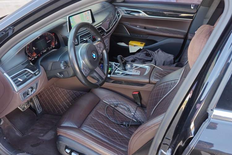 Used BMW 7 Series 2019 Restyled 740Li Leading Edition M Sport Package Left Front Seat