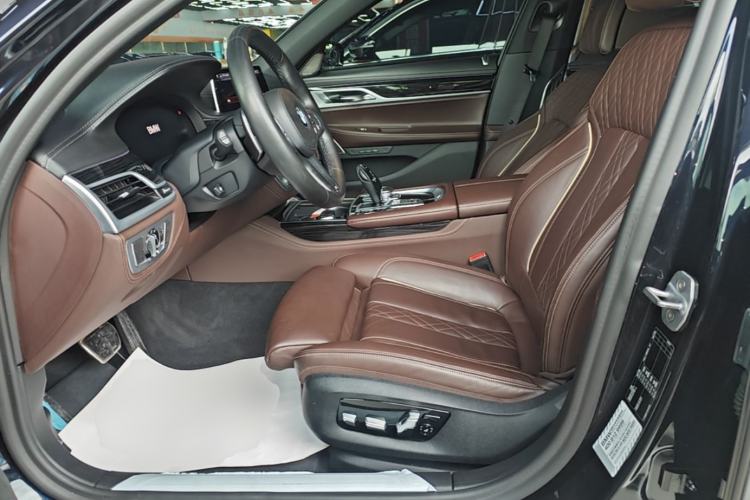 Used BMW 7 Series 2019 730Li M Sport Package Left Front Seat