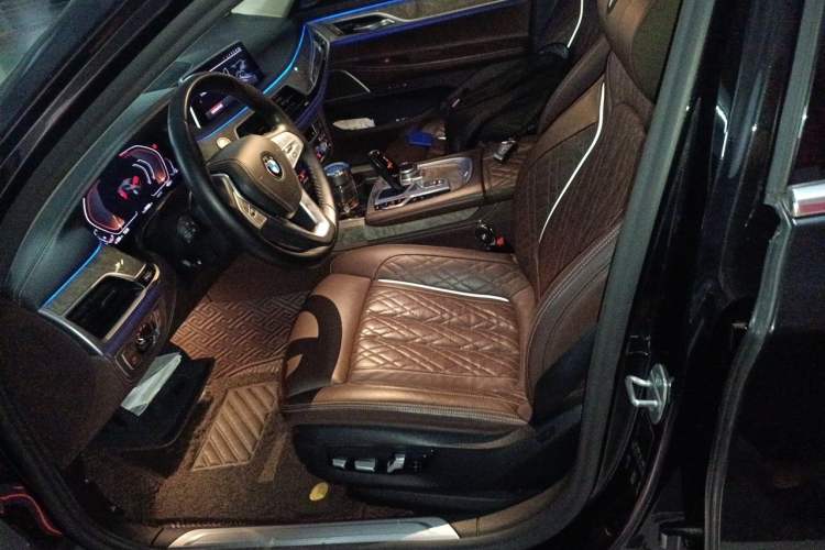 Used BMW 7 Series 2019 Restyled 740Li Leading Luxury Package Left Front Seat