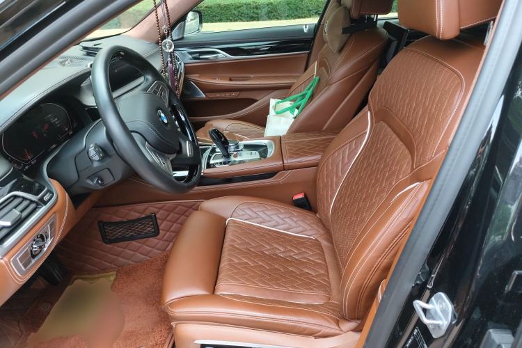 Used BMW 7 Series 2019 740Li Luxury Edition with Premium Package Left Front Seat