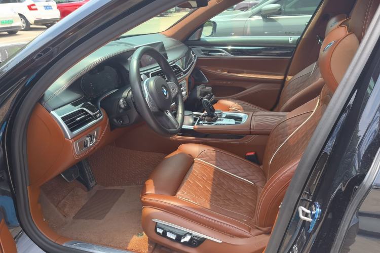 Used BMW 7 Series 2019 Restyled 740Li Leading Edition M Sport Package Left Front Seat
