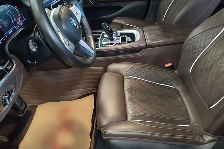 Used BMW 7 Series 2019 Restyled 740Li Leading Edition M Sport Package Left Front Seat