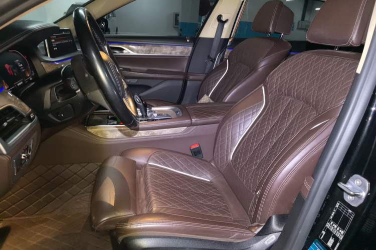 Used BMW 7 Series 2019 Restyled 740Li Leading Luxury Package Left Front Seat