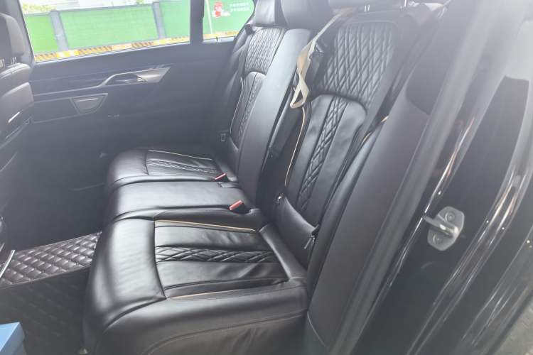 Used BMW 7 Series 2019 730Li M Sport Package Left Rear Seat