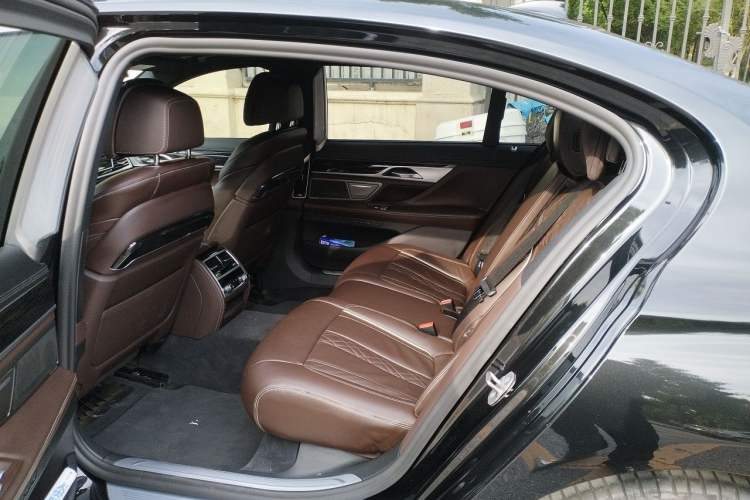Used BMW 7 Series 2019 Restyled 730Li M Sport Package Left Rear Seat