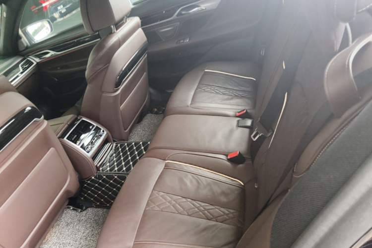 Used BMW 7 Series 2019 Restyled 730Li M Sport Package Left Rear Seat