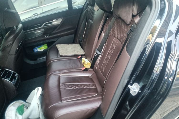 Used BMW 7 Series 2019 730Li M Sport Package Left Rear Seat