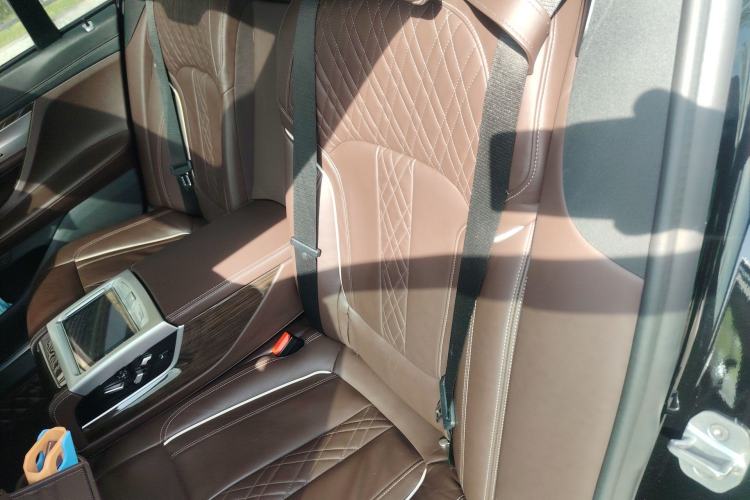 Used BMW 7 Series 2019 730Li Luxury Package Left Rear Seat