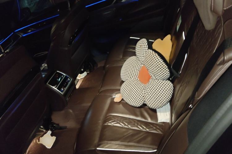 Used BMW 7 Series  Left Rear Seat