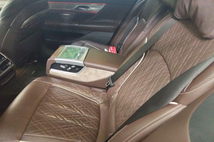 Used BMW 7 Series 2019 740Li Leading Edition Luxury Package Left Rear Seat