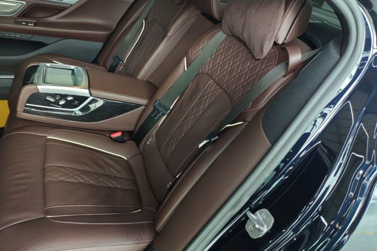 Used BMW 7 Series 2019 Restyled 730Li M Sport Package Left Rear Seat