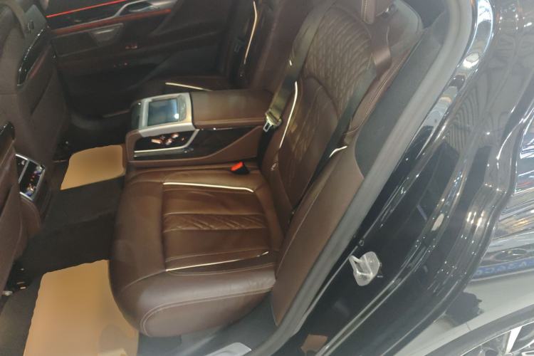 Used BMW 7 Series 2019 Restyled 730Li M Sport Package Left Rear Seat