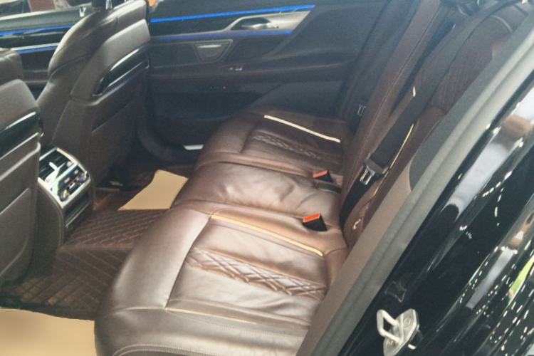 Used BMW 7 Series 2019 Restyled 730Li M Sport Package Left Rear Seat