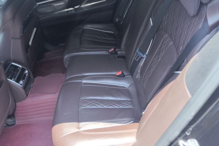 Used BMW 7 Series 2019 Restyled 740Li Leading Edition M Sport Package Left Rear Seat