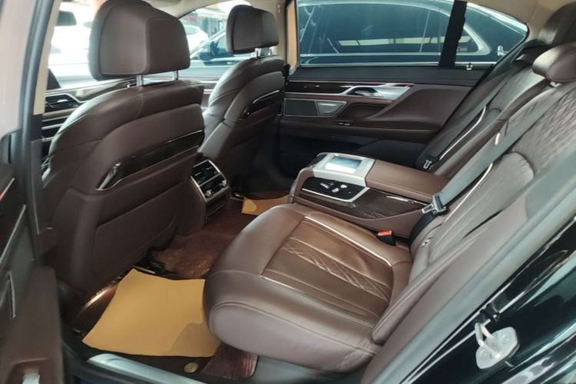 Used BMW 7 Series 2019 730Li Luxury Package Left Rear Seat