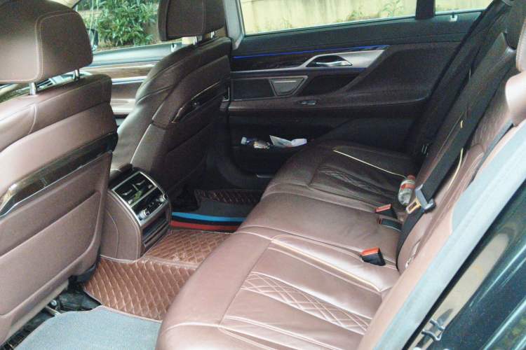 Used BMW 7 Series 2019 730Li Luxury Package Left Rear Seat