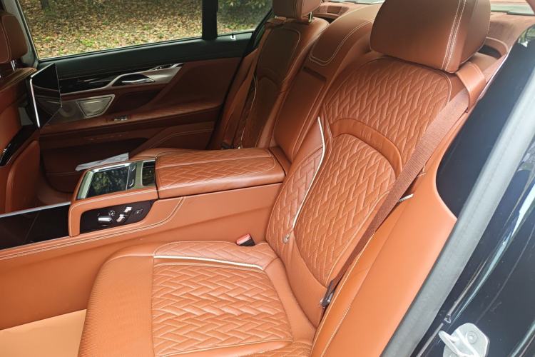 Used BMW 7 Series 2019 Restyled 740Li xDrive Executive M Sport Package Left Rear Seat