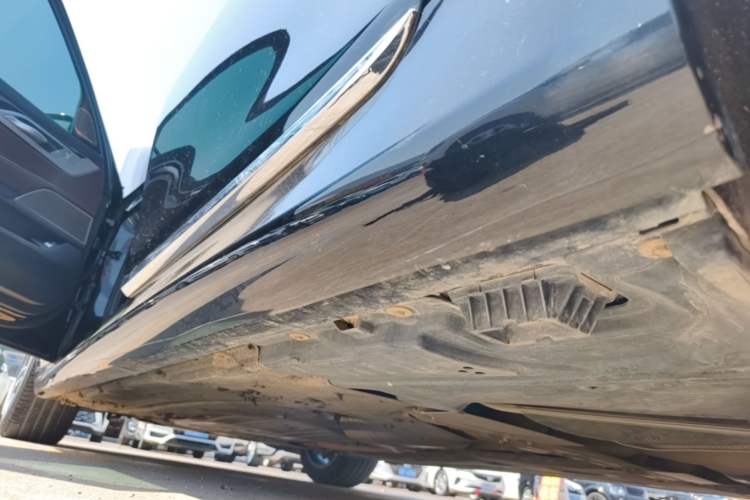 Used BMW 7 Series 2019 Restyled 730Li M Sport Package Left Side Sill