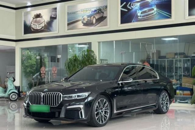 Ojetý BMW 7 Series 2019 Restyled 740Li Leading Edition M Sport Package