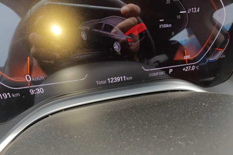 Used BMW 7 Series 2019 Updated 730Li Luxury Package Odometer Close Up