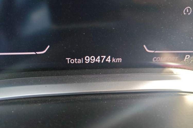Used BMW 7 Series 2019 740Li Leading Model M Sport Package Odometer Close Up