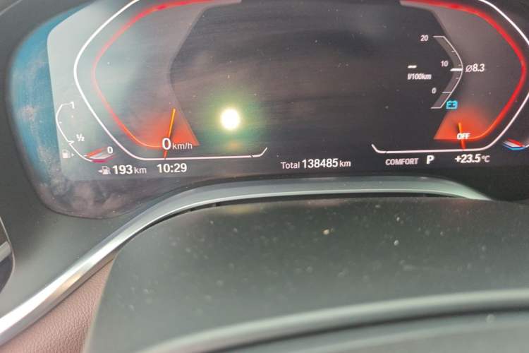 Used BMW 7 Series 2019 730Li Luxury Package Odometer Close Up