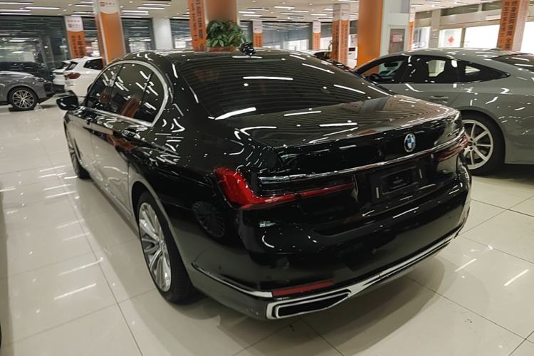 Used BMW 7 Series 2019 Restyled 740Li Leading Luxury Package Rear Left 45 Deg