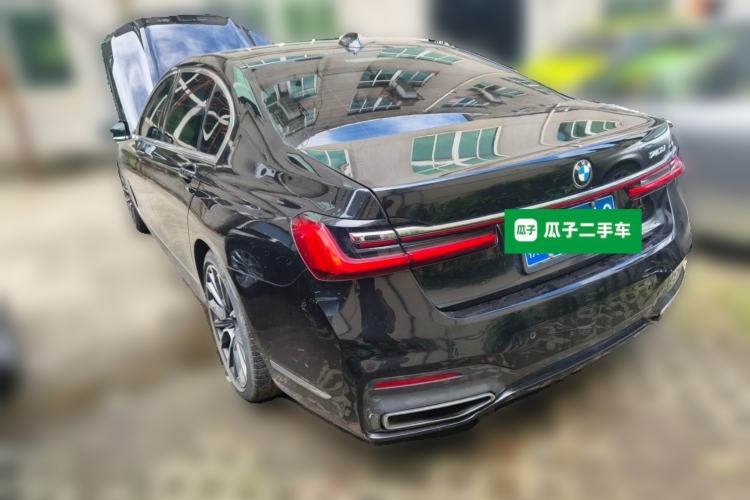 Used BMW 7 Series 2019 740Li Luxury Edition M Sport Package Rear Left 45 Deg