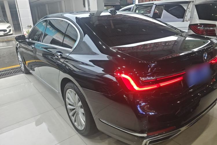Used BMW 7 Series 2019 Updated 730Li Luxury Package Rear Left 45 Deg