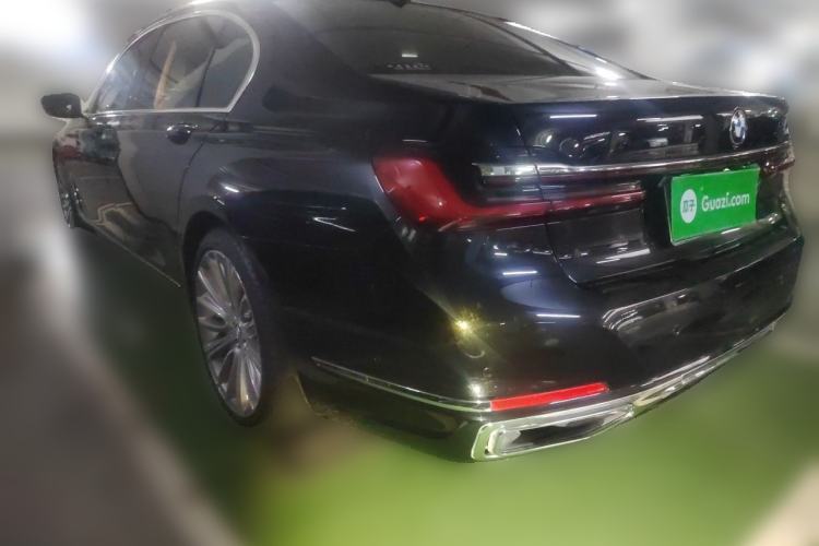 Used BMW 7 Series 2019 740Li Leading Edition Luxury Package Rear Left 45 Deg