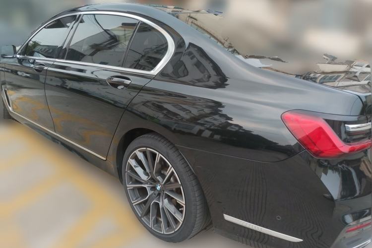Used BMW 7 Series 2019 740Li Luxury Edition M Sport Package Rear Left 45 Deg