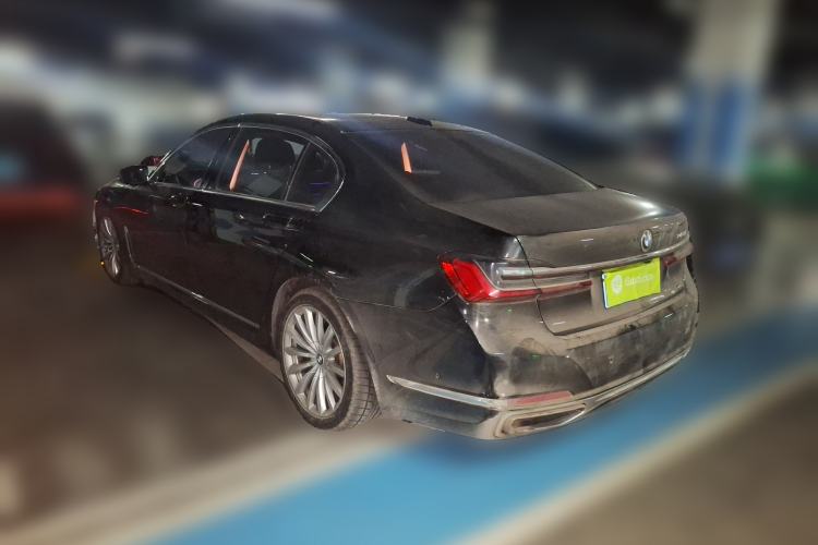 Used BMW 7 Series 2019 730Li Luxury Package Rear Left 45 Deg