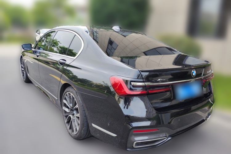 Used BMW 7 Series 2019 Updated 740Li Luxury Version M Sport Package Rear Left 45 Deg