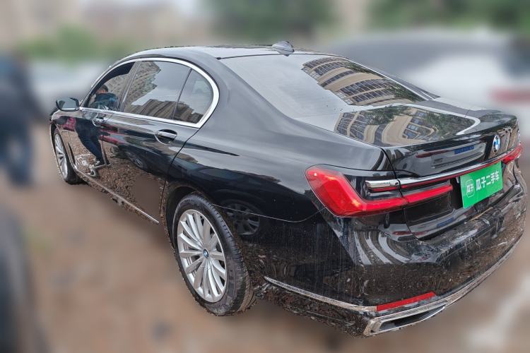 Used BMW 7 Series 2019 730Li Luxury Package Rear Left 45 Deg